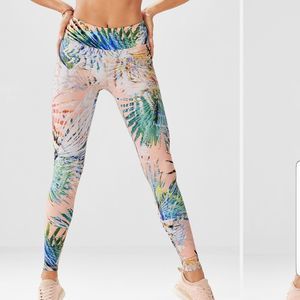 Fabletics Mid-Rise Power Lite Marbella Tropical Pink Leggings Size Large